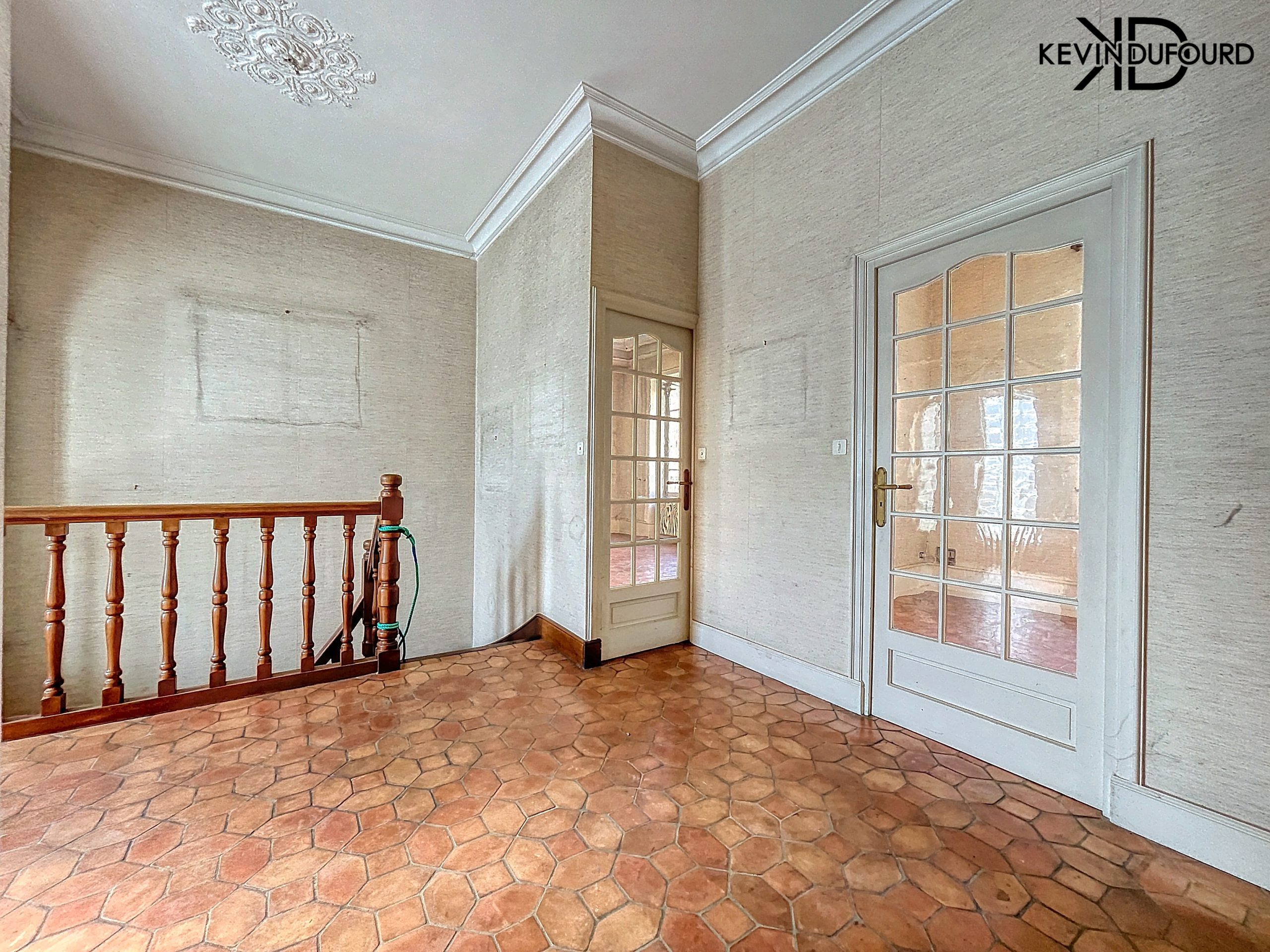 Immeuble à RENOVER de 300m² à AUBENAS
