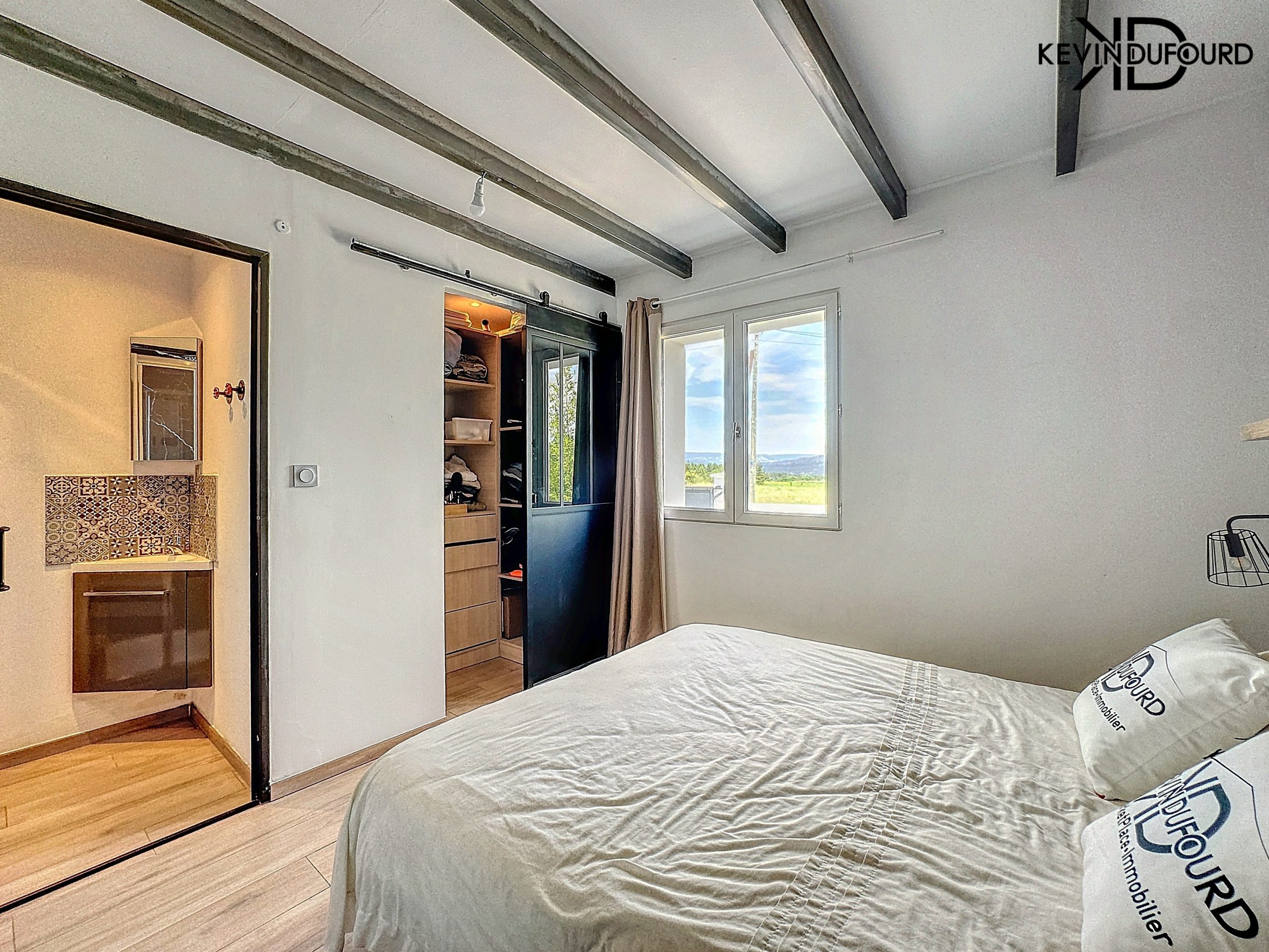 Maison de 240m² sur un terrain de 1530m² à SAINT SERNIN