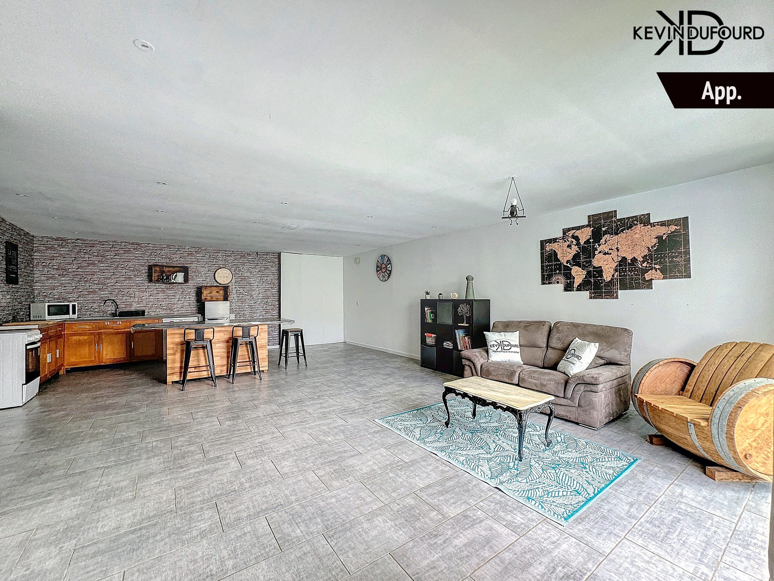 Maison de 240m² sur un terrain de 1530m² à SAINT SERNIN