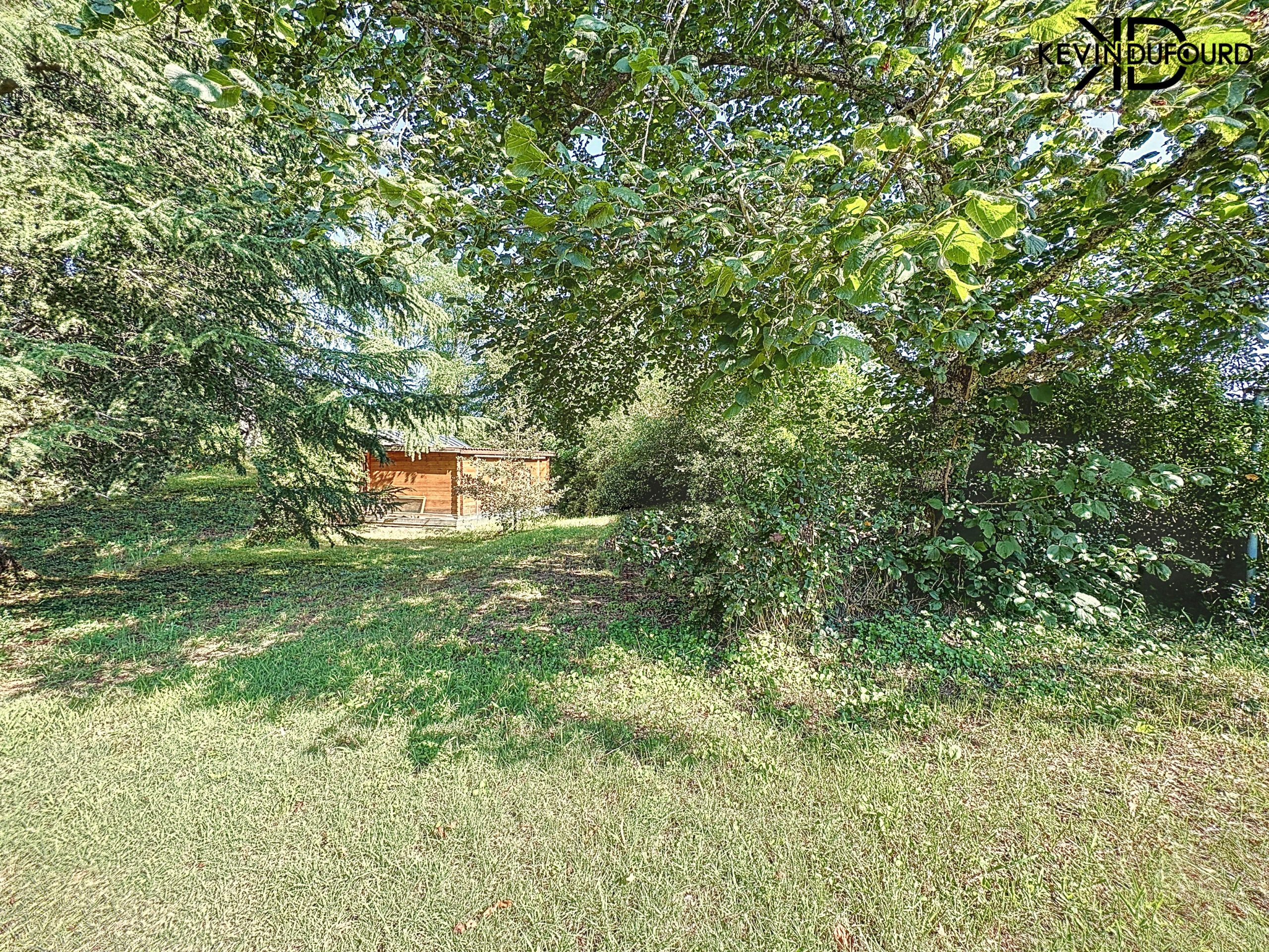 Maison de 91m² sur un terrain de 1560m² à LABLACHERE