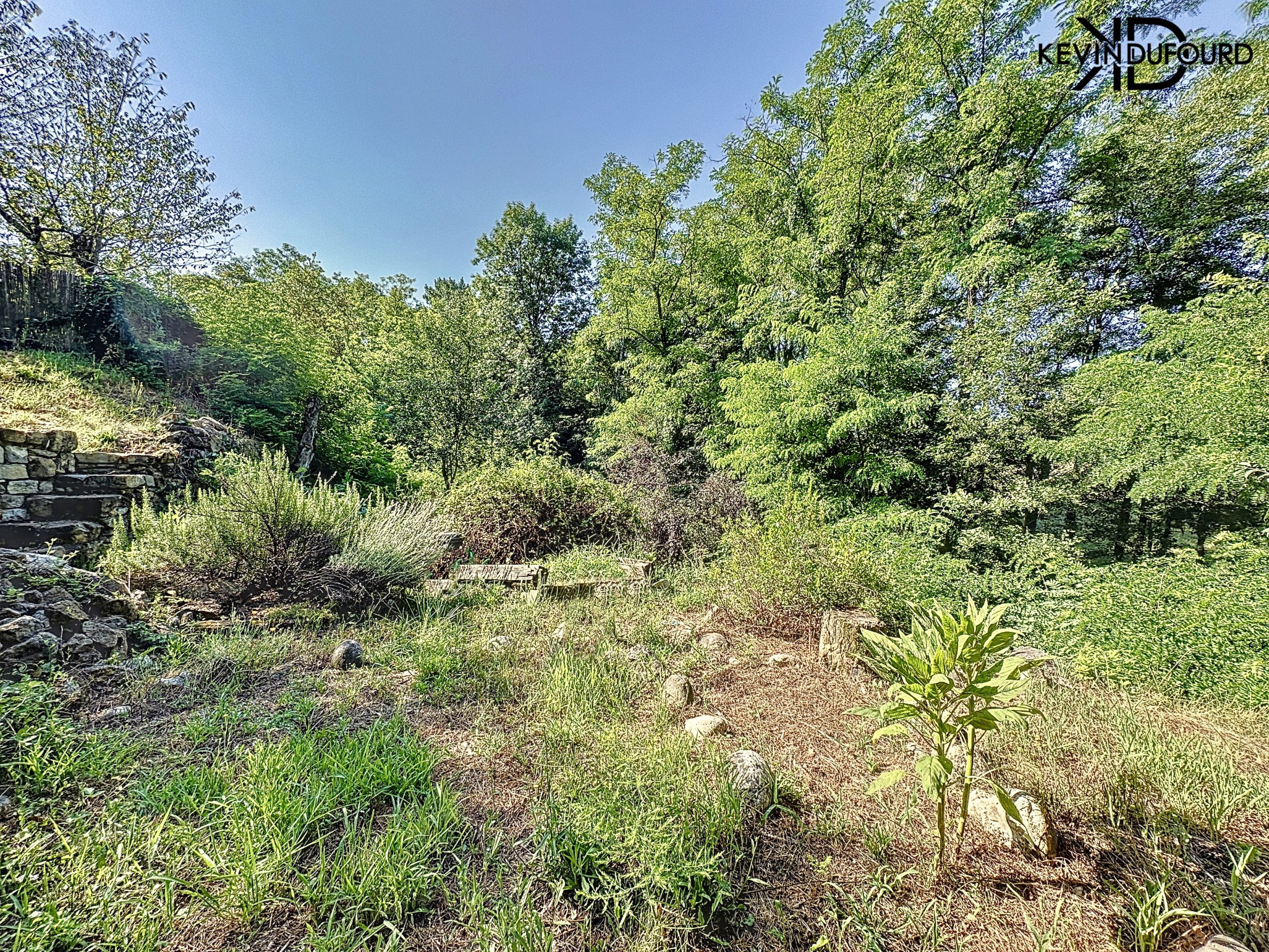 Maison de 91m² sur un terrain de 1560m² à LABLACHERE