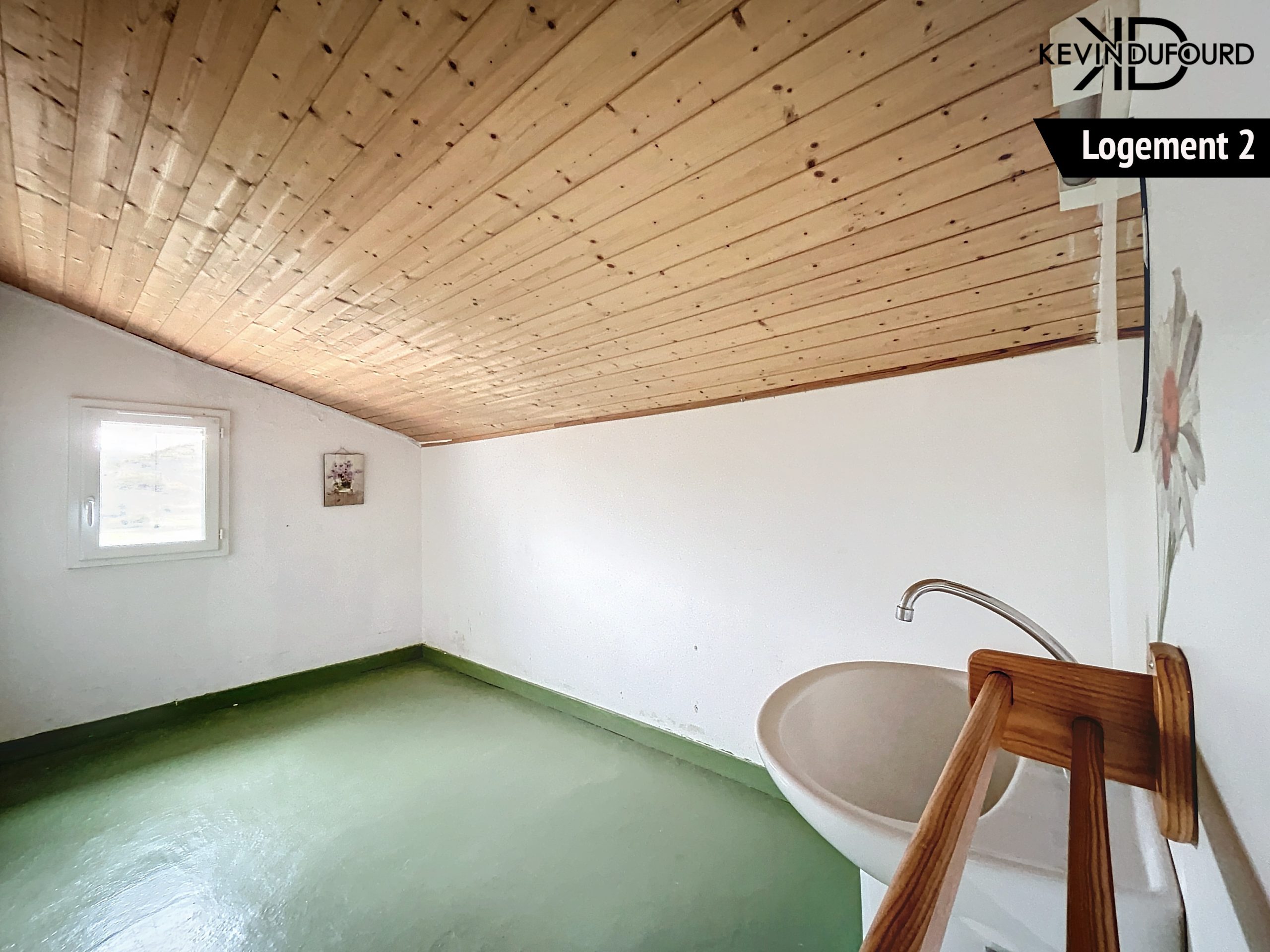 Maison de 160m² sur un terrain de 6000m² à VILLENEUVE-DE-BERG