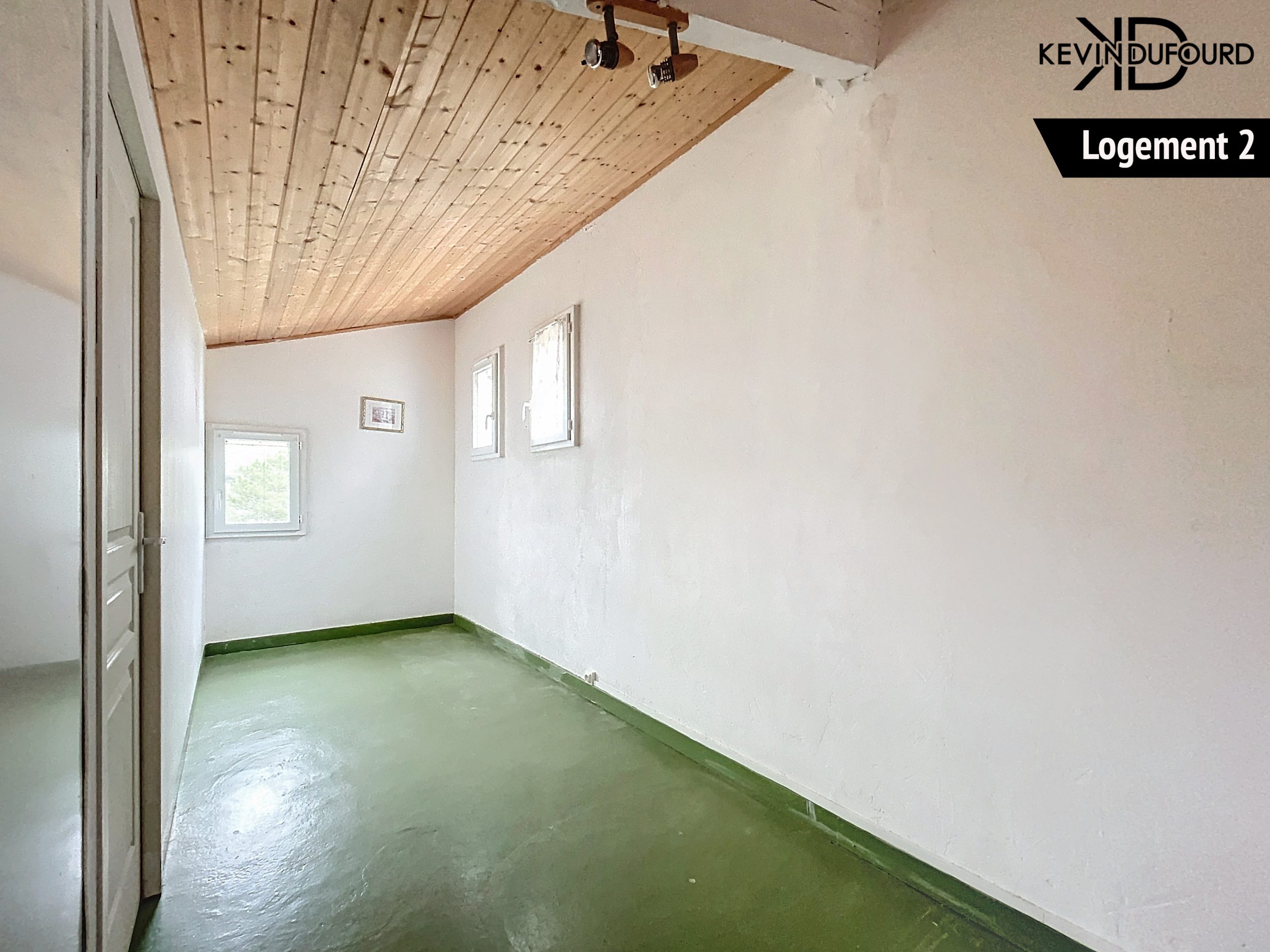Maison de 160m² sur un terrain de 6000m² à VILLENEUVE-DE-BERG