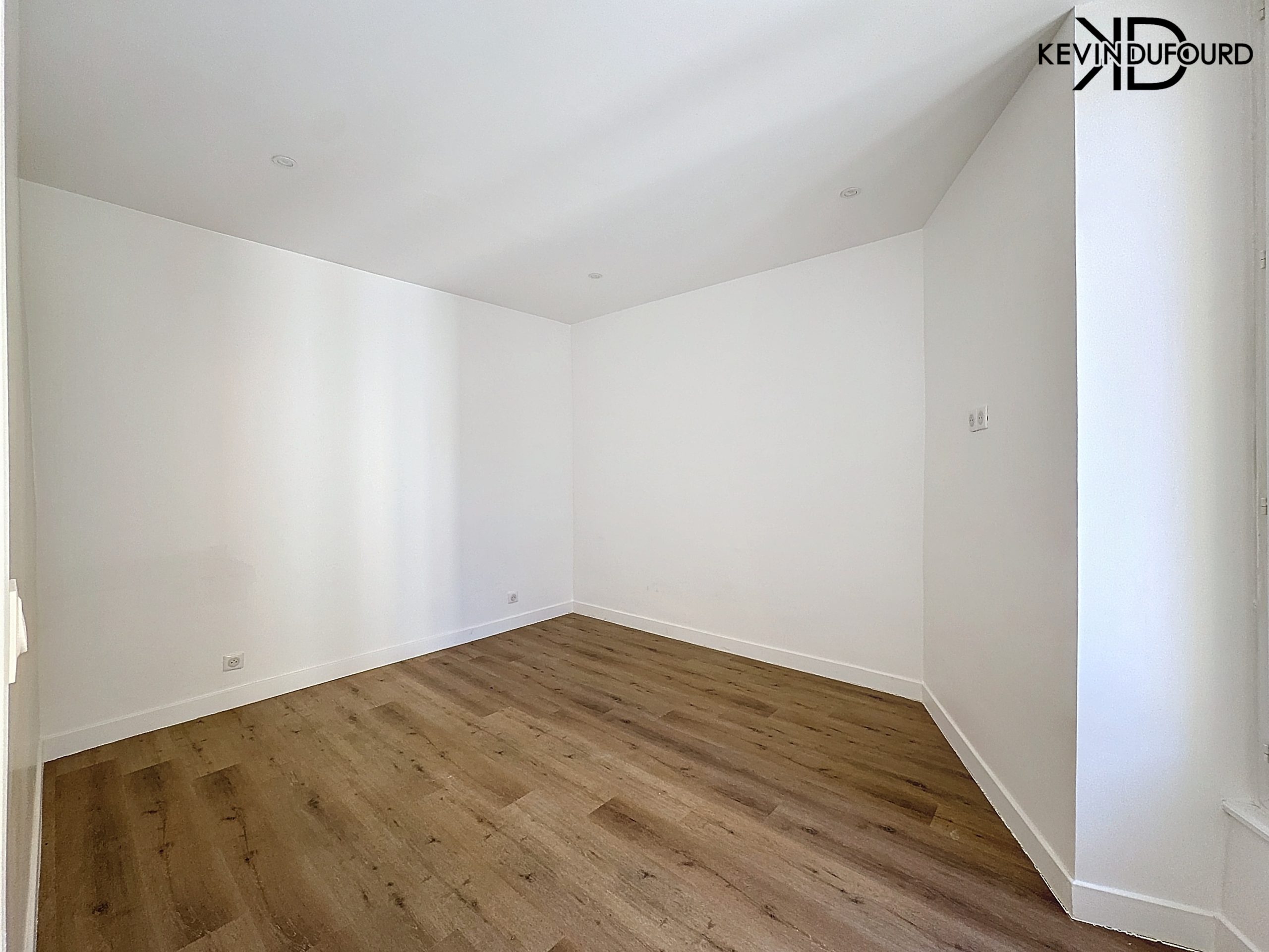 Immeuble de 280m² à VALS LES BAINS