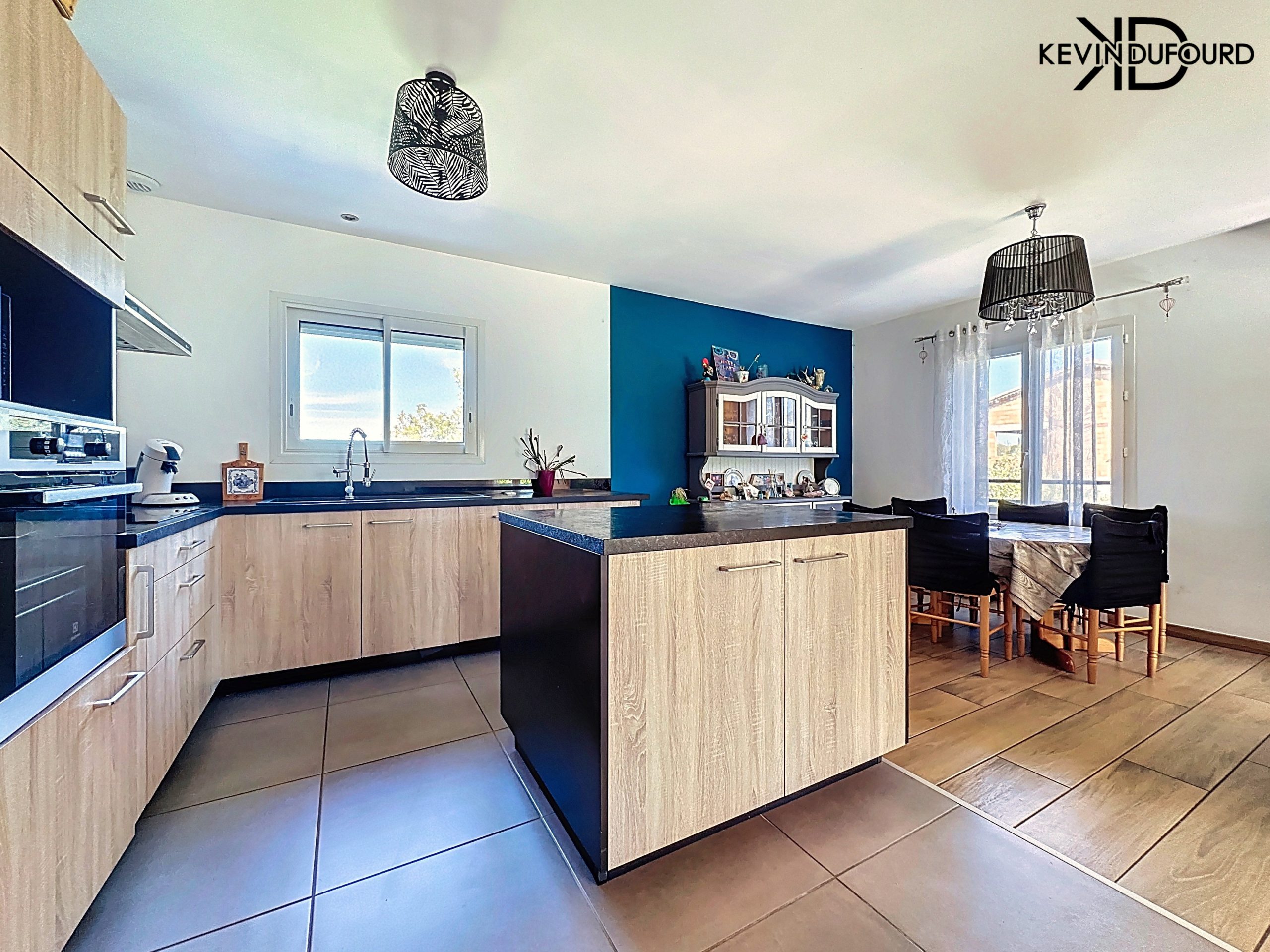 Maison de 81m² sur un terrain de 1500m² à LABLACHÈRE