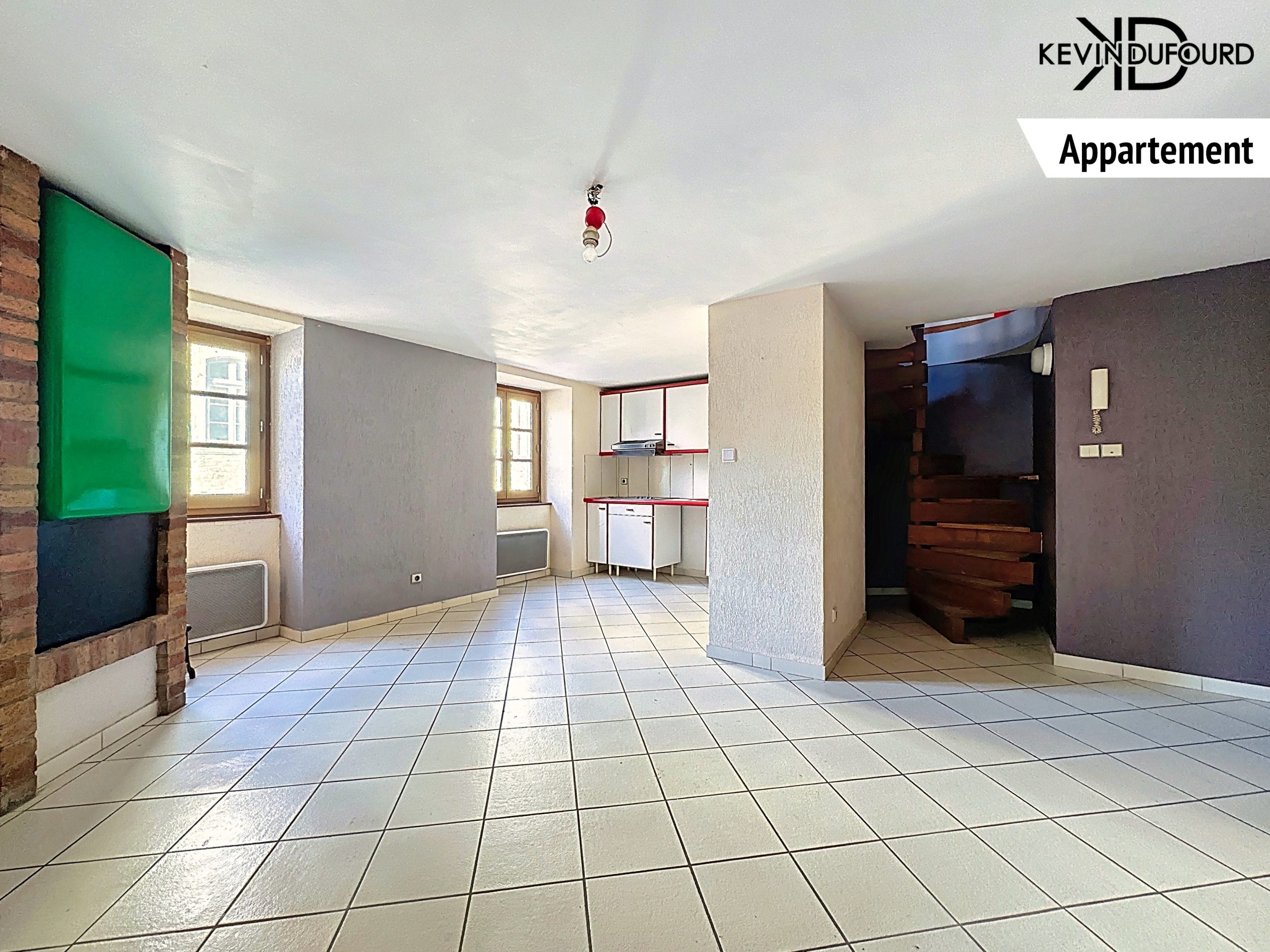Immeuble de 130m² à AUBENAS