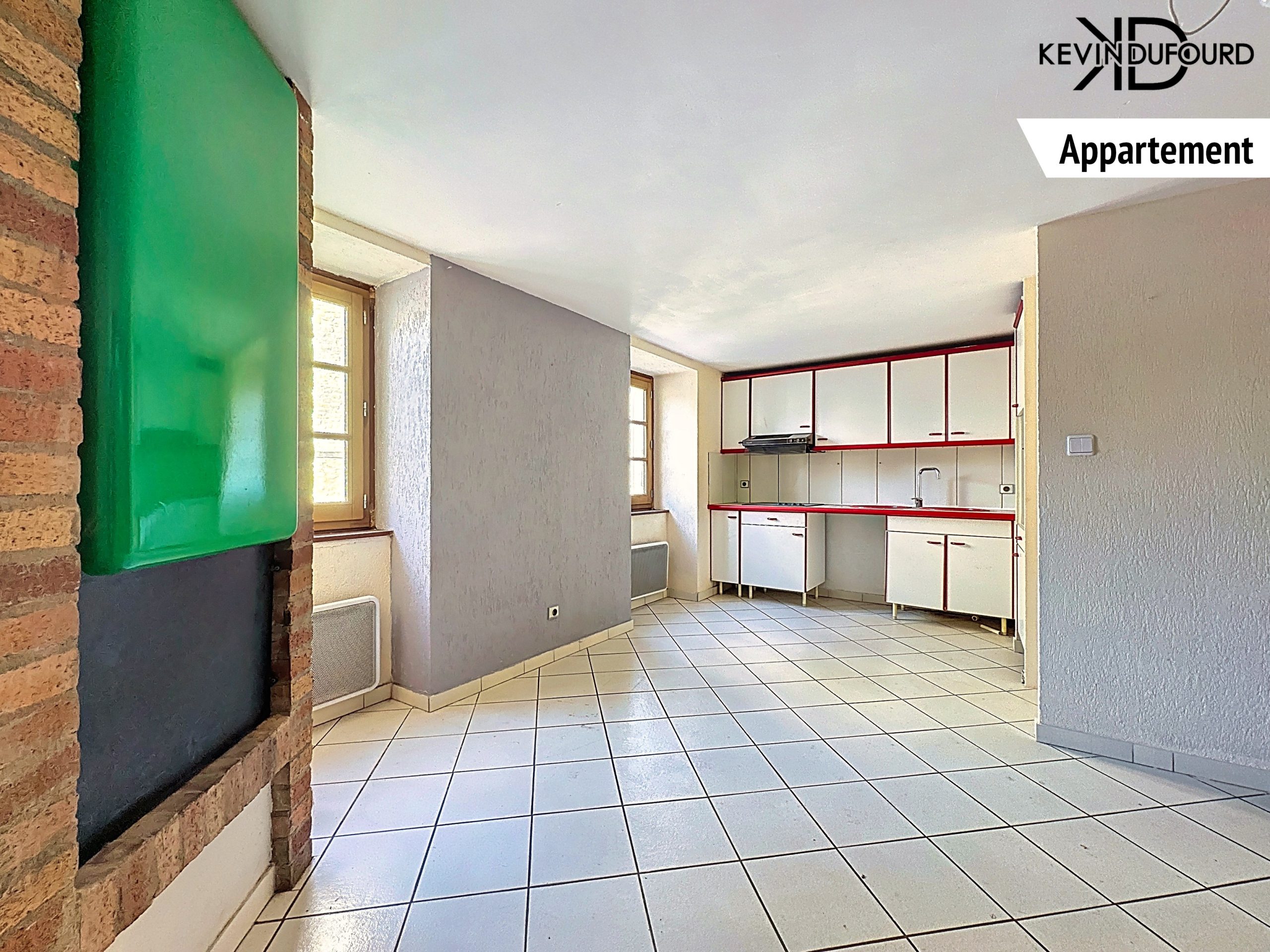 Immeuble de 130m² à AUBENAS