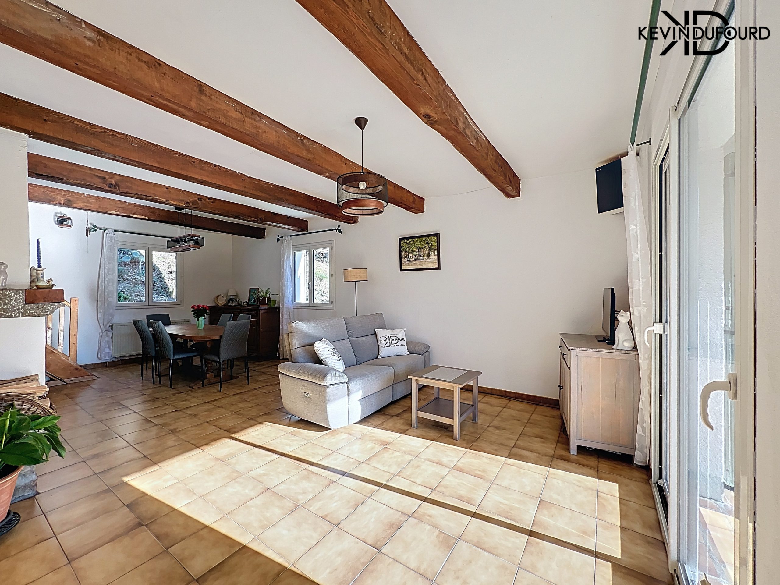 Maison de 135m² sur un terrain de 1700m² à JAUJAC.