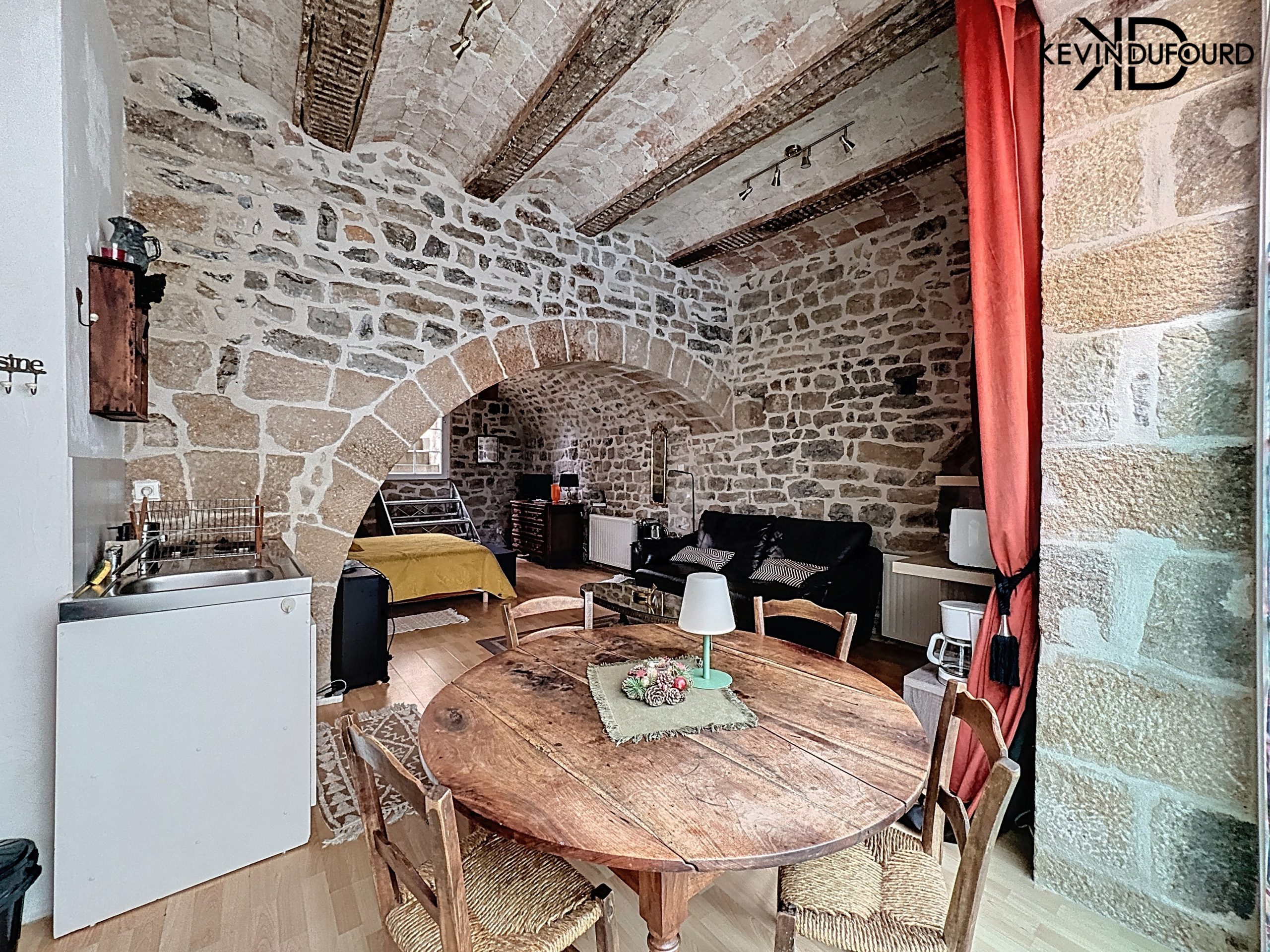 Immeuble de 130m² à AUBENAS