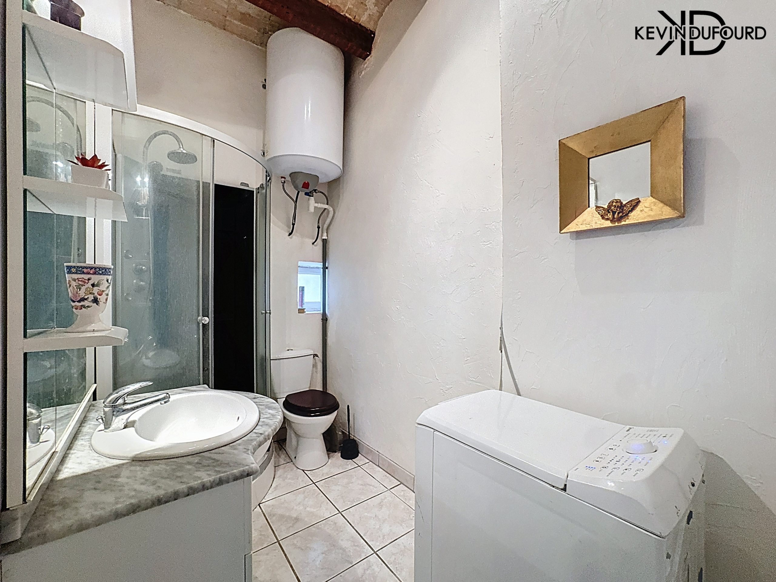 Immeuble de 130m² à AUBENAS