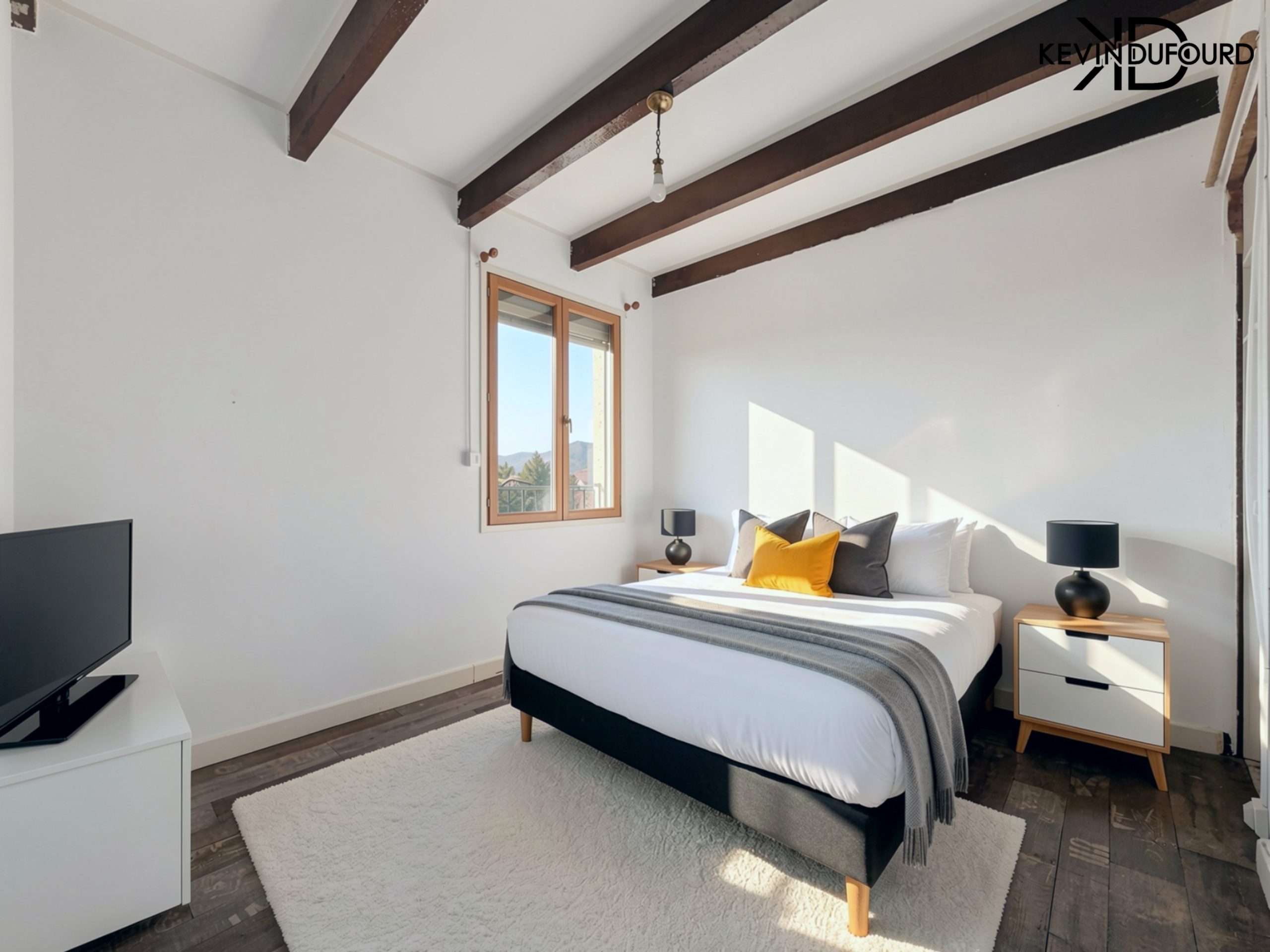 Maison de 150m² sur un terrain de 10.000m² à CHIROLS