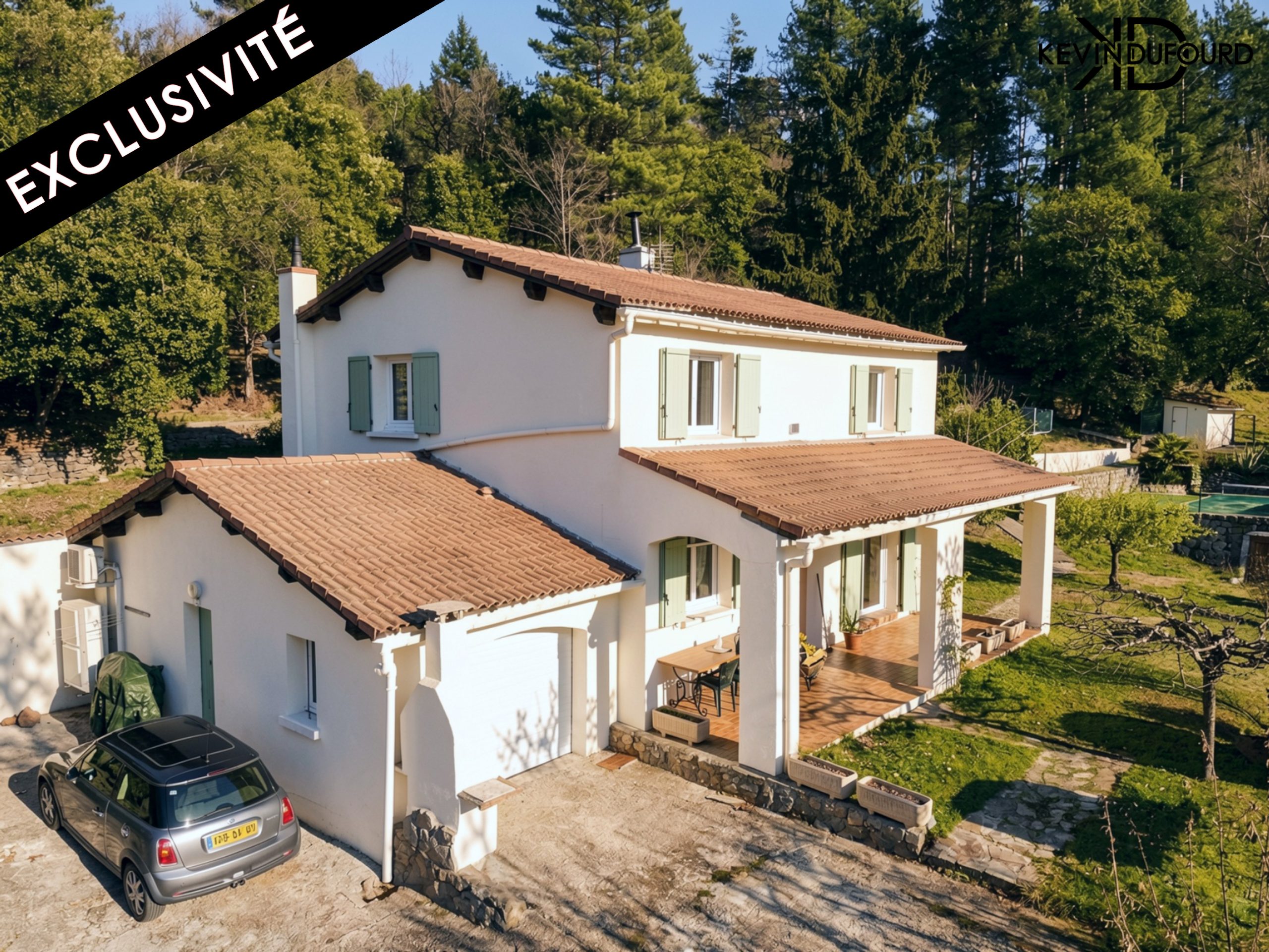 Maison de 135m² sur un terrain de 1700m² à JAUJAC.