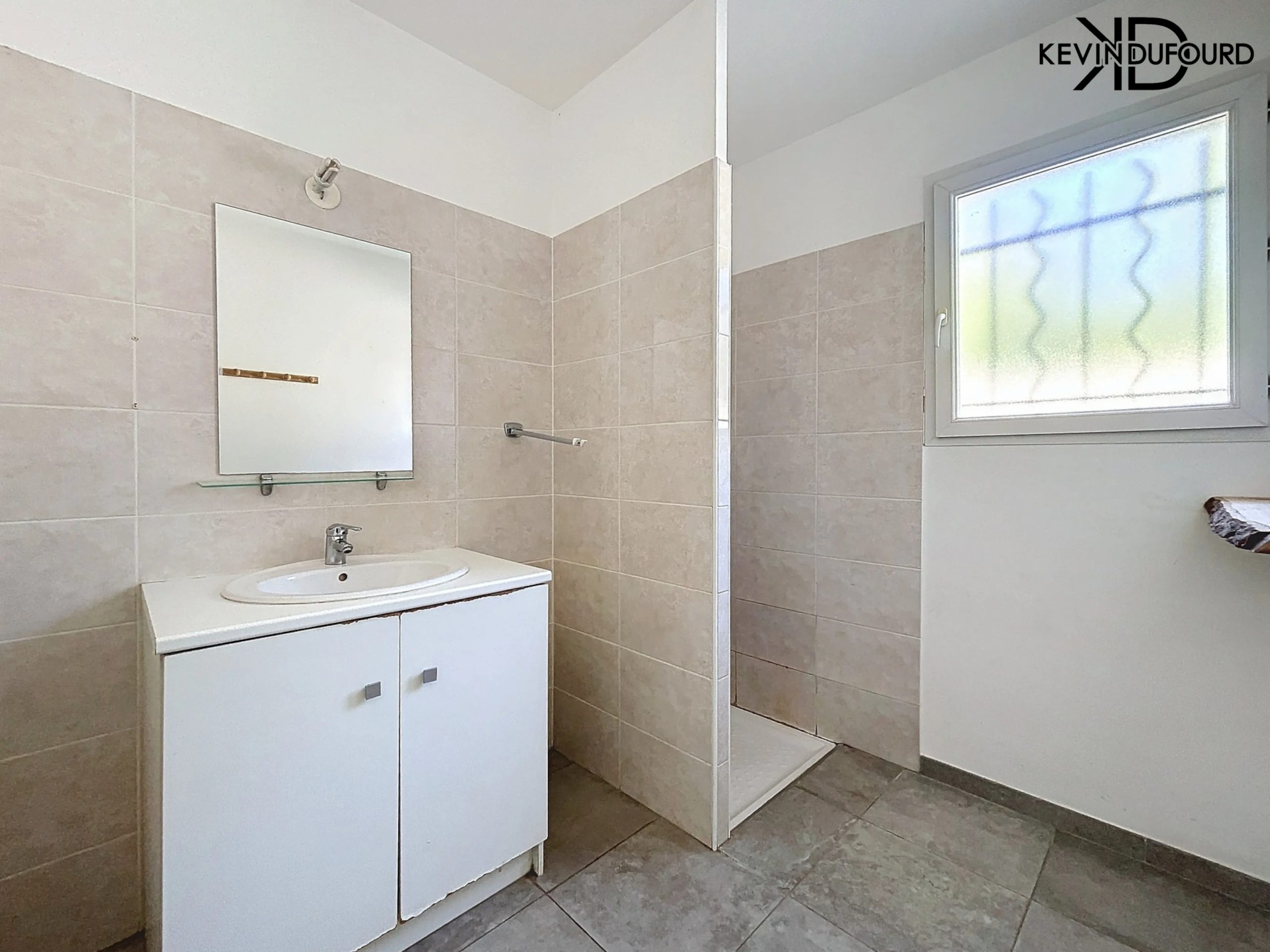 Maison de 95m² sur un terrain de 1265 m² à SAINT DIDIER SOUS AUBENAS