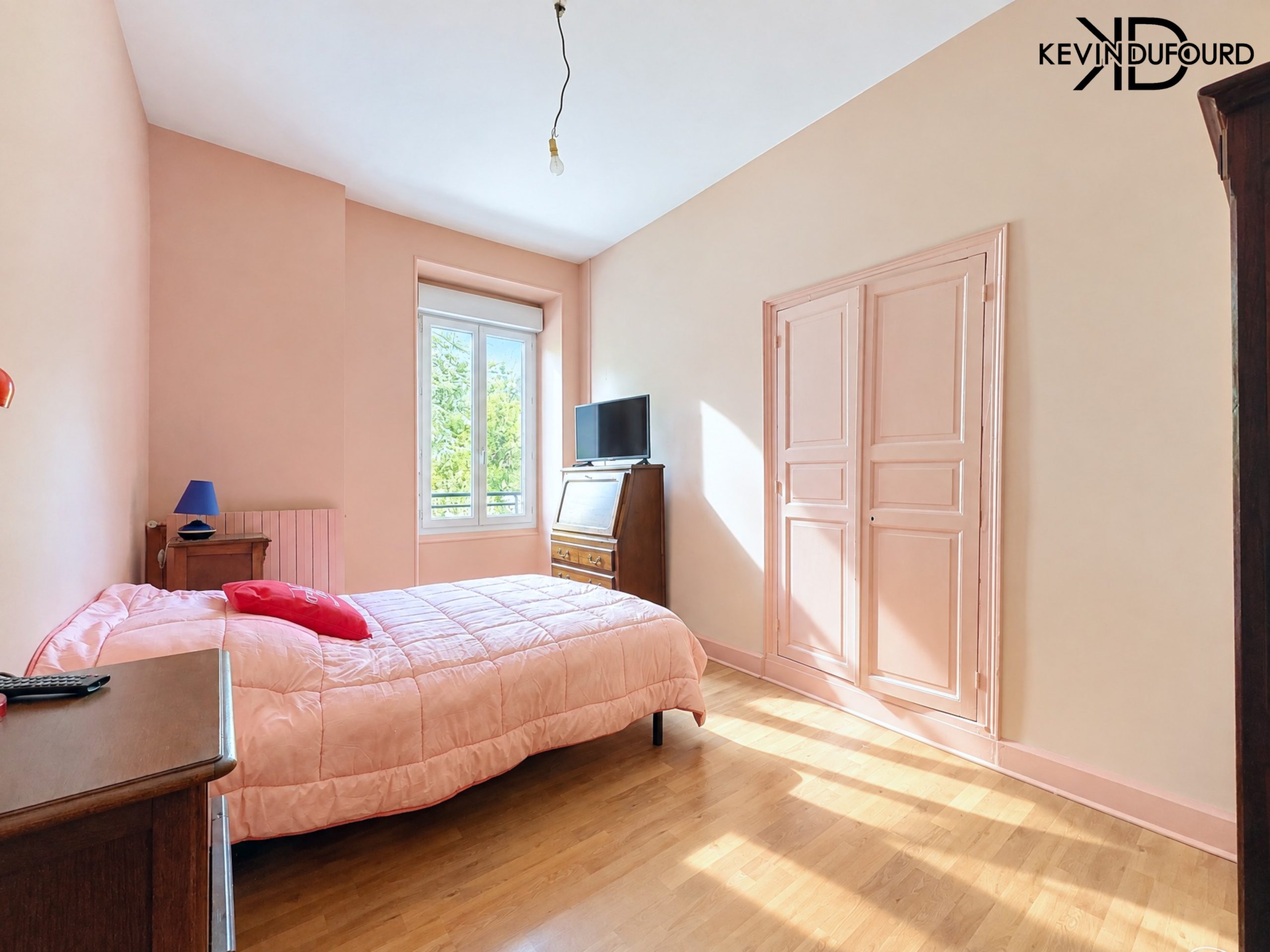 Maison de village de 90 m² avec terrasse et garage à VALS LES BAINS